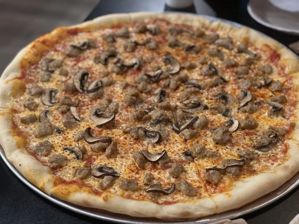 Sausage & Mushroom 14 Pizza NY Thin Crust Medium 14